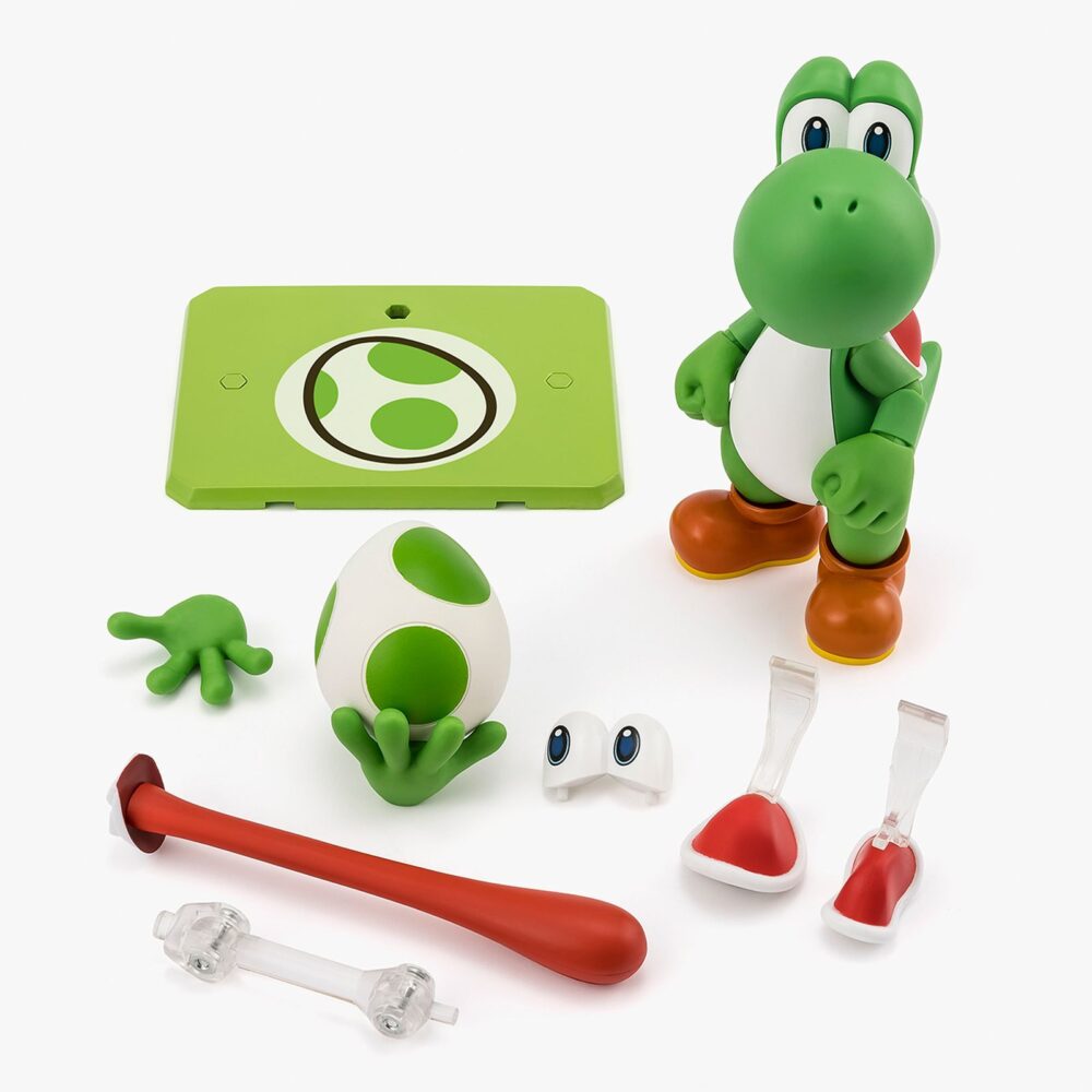 Yoshi super mario sh figuarts. Tamashii presenta en su colección s. H. Figuarts esta figura articulada de yoshi, inspirada en el universo de "super mario bros". Mide aproximadamente 11 cm y permite recrear momentos clásicos del videojuego, gracias a accesorios como 1x huevo de yoshi, 2x lenguas intercambiables, 1x mano derecha, 1x par de ojos y conectores para posar a mario o luigi montados sobre su lomo (figuras vendidas por separado). Incluye 1x soporte con decorado de huevo de yoshi. Fabricada en abs/pvc.  