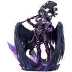 ALBERDO HERMES TRISMEGISTUS OVERLORD 1/7. DMM Factory presenta la figura a escala 1/7 de Albedo, en su versión Hermes Trismegistus, inspirada en el anime "Overlord". Con una altura aproximada de 30,8 cm, muestra al personaje con una armadura oscura y pesada que realza su porte imponente. Las alas que se extienden desde su cintura y su bardiche se han recreado con gran detalle, ofreciendo una apariencia poderosa y elegante. Incluye base expositora con decorado de rocas que complementan su diseño.