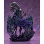 ALBERDO HERMES TRISMEGISTUS OVERLORD 1/7. DMM Factory presenta la figura a escala 1/7 de Albedo, en su versión Hermes Trismegistus, inspirada en el anime "Overlord". Con una altura aproximada de 30,8 cm, muestra al personaje con una armadura oscura y pesada que realza su porte imponente. Las alas que se extienden desde su cintura y su bardiche se han recreado con gran detalle, ofreciendo una apariencia poderosa y elegante. Incluye base expositora con decorado de rocas que complementan su diseño.