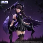 KURUMI TOKISAKI DATE A LIVE V BICUTE DARK. Furyu lanza a la colección BiCute Dark la figura de Kurumi Tokisaki, inspirada en el anime "Date A Live V". Esta figura mide 23 cm y está realizada en ATBC-PVC, ABS y fibras de poliéster, con detalles textiles en sus medias para dar los acabados realistas que caracterizan la línea y sus alas extendidas de forma elegante.