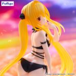 KONJIKI NO YAMI TO LOVE RU DARKNESS TRIO-TRY-IT. Furyu introduce a su colección Trio-Try-iT la figura de Konjiki no Yami, la asesina sin emociones del anime "To Love Ru Darkness". La figura mide 19 cm y está fabricada en ATBC-PVC y ABS. Su diseño resalta el estilo dinámico característico de la línea con una pose divertida y sugerente.