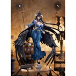 ALBEDO: JET BLACK DRESS OVERLORD POP UP PARADE SP. Good Smile Company introduce en su línea Pop Up Parade SP la figura de Albedo, la supervisora de piso en la serie de anime "Overlord" que se presenta en versión vestido negro azabache. Esta figura estática de aproximadamente 24,5 cm destaca por su dinamismo y calidad de acabado, similar al de una figura a escala. Incluye base circular transparente para exposición.