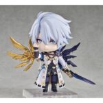 PHAINON HONKAI: STAR RAIL NENDOROID. Good Smile introduce en su colección Nendoroid la figura de Phainon (Fainón en españa), inspirada en el videojuego para móviles "Honkai: Star Rail". Mide aproximadamente 10 cm de alto e incluye 3x placas faciales (serio, sonriente y feliz). Incluye 1x espada Downmaker, 2x alas, 1x smartphone y otras piezas opcionales para recrear distintas poses. Cuenta con una base cuadrada y soporte transparente para exposición.