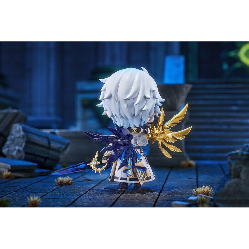 Phainon honkai: star rail nendoroid. Good smile introduce en su colección nendoroid la figura de phainon (fainón en españa), inspirada en el videojuego para móviles "honkai: star rail". Mide aproximadamente 10 cm de alto e incluye 3x placas faciales (serio, sonriente y feliz). Incluye 1x espada downmaker, 2x alas, 1x smartphone y otras piezas opcionales para recrear distintas poses. Cuenta con una base cuadrada y soporte transparente para exposición.