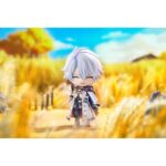 PHAINON HONKAI: STAR RAIL NENDOROID. Good Smile introduce en su colección Nendoroid la figura de Phainon (Fainón en españa), inspirada en el videojuego para móviles "Honkai: Star Rail". Mide aproximadamente 10 cm de alto e incluye 3x placas faciales (serio, sonriente y feliz). Incluye 1x espada Downmaker, 2x alas, 1x smartphone y otras piezas opcionales para recrear distintas poses. Cuenta con una base cuadrada y soporte transparente para exposición.