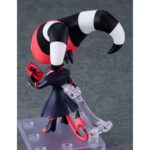 BLITZO HELLUVA BOSS HAZBIN HOTEL NENDOROID. Good Smile suma a su línea Nendoroid la figura de Blitzo Buckzo, el jefe protagonista de la seria animada "Helluva Boss". Esta figura articulada mide aproximadamente 13 cm e incluye 3x placas faciales intercambiables (sonrisa, risa arrogante y alegre), 1x arma, 1x smartphone, 1x grimorio de Stolas y otras partes opcionales. Cuenta con soporte y base cuadrada transparente para su exposición.