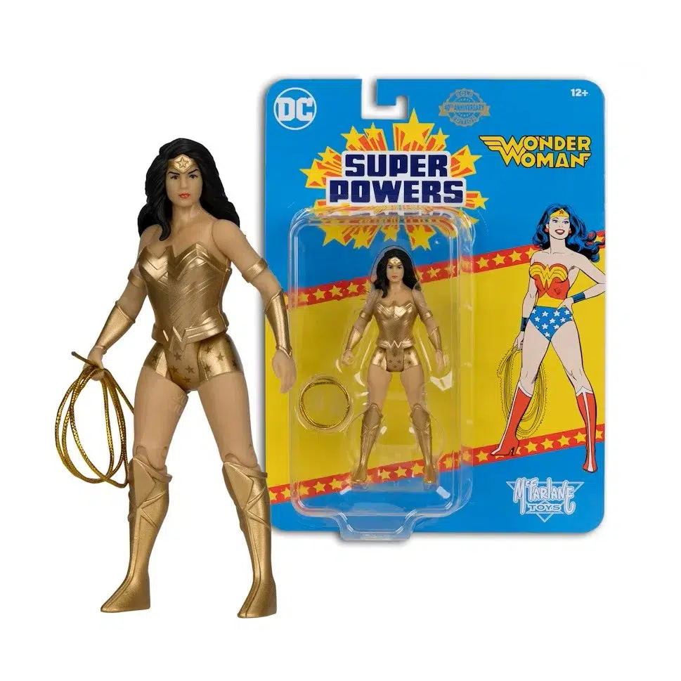 Wonder woman (gold edition) super powers. Como emisaria de themyscira en el mundo de los hombres, diana se ha impuesto el deber de predicar con el ejemplo, aunque las diferencias entre su lugar de nacimiento y su nuevo hogar a veces le planteen obstáculos que superar. Ha llegado a representar la posibilidad y el potencial de una vida sin guerra, odio ni violencia, y es un faro de esperanza para todos aquellos que se encuentran en necesidad. Se erige como una igual entre los superhéroes más poderosos, con el propósito de proteger al mundo de la injusticia en todas sus formas.