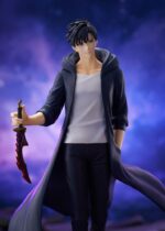 SUNG JINWOO SOLO LEVELING POP UP PARADE L. Good Smile Company incorpora a su línea Pop Up Parade L la figura de Sung Jinwoo, protagonista del anime "Solo Leveling". Muestra al personaje con su daga y con el cabello y chaqueta ondeando, lo que le aporta dinamismo. Esta figura estática de aproximadamente 24 cm combina una presencia impactante con la accesibilidad de la colección e incluye base circular transparente para exposición.