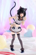 MEGUMIN LIGHT NOVEL CATGIRL MAID VERSION KONO SUBARASHII SEKAI NI SYUKUFUKU WO! Kadokawa presenta la figura de Yunyun en su versión Light Novel Negligee, basada en una ilustración especial por el 10.º aniversario de "KonoSuba: God's Blessing on This Wonderful World!". Esta figura mide aproximadamente 15,5 cm y está fabricada en plástico pintado. Muestra a Yunyun con una expresión tímida y un conjunto de lencería semitransparente que revela parte del abdomen. Incluye base para exposición. Ideal para exponer con MEGUMIN LIGHT NOVEL CATGIRL MAID VERSION KONO SUBARASHII SEKAI NI SYUKUFUKU WO! (Se venden por separado).