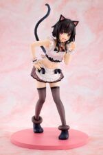 MEGUMIN LIGHT NOVEL CATGIRL MAID VERSION KONO SUBARASHII SEKAI NI SYUKUFUKU WO! Kadokawa presenta la figura de Yunyun en su versión Light Novel Negligee, basada en una ilustración especial por el 10.º aniversario de "KonoSuba: God's Blessing on This Wonderful World!". Esta figura mide aproximadamente 15,5 cm y está fabricada en plástico pintado. Muestra a Yunyun con una expresión tímida y un conjunto de lencería semitransparente que revela parte del abdomen. Incluye base para exposición. Ideal para exponer con MEGUMIN LIGHT NOVEL CATGIRL MAID VERSION KONO SUBARASHII SEKAI NI SYUKUFUKU WO! (Se venden por separado).