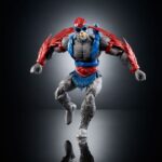 STRATOS MASTERS OF THE UNIVERSE MASTERVERSE VINTAGE COLLECTION. Mattel presenta la nueva colección Origins para la serie Masters of the Universe. Se trata de una revisión actualizada de las figuras originales de los años 80 basadas en este mundo ficticio de Sword & Sorcery y SciFi. Un mismo diseño con mejoras de producción, detalle y con más posibilidades de articulación. Están hechas en PVC y mide unos 18 cm.
