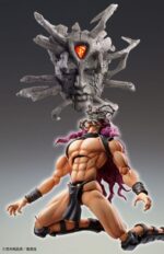 KARS JOJO’S BIZARRE ADVENTURE CHOZOKADO. Medicos Entertainment presenta dentro de su línea Chozokado la figura articulada de Kars, el antagonista de la segunda parte del anime "JoJo's Bizarre Adventure: Battle Tendency". Esta pieza mide aproximadamente 17 cm de alto e incluye: 1x cabeza intercambiable, 9x manos adicionales, 2x máscaras de piedra (con y sin Piedra Roja de Aja), 2x cuchillas para las muñecas y 1x base con soporte para su exhibición.