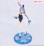 VIVIT ROXY MIGURDIA MUSHOKU TENSEI JOBLESS REINCARNATION. Estatua de PVC de "Mushoku Tensei: Jobless Reincarnation", tamaño aprox. 18 cm. Captura a la querida maestra de magia en una versión elegante y detallada que resalta su carisma dentro de la serie. Con 18 cm de altura, esta figura muestra a Roxy en una pose refinada, con su icónico sombrero de hechicera y un atuendo alternativo en versión Polarization, diseñado con gran fidelidad y acabados premium que destacan cada pliegue y accesorio.
