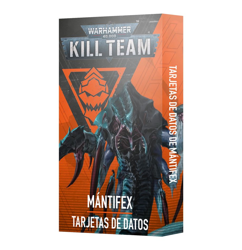Kill team: battleclade – datacards (español) warhammer 40000. Los comandos mántifex son bioformas tiránidas hiperadaptadas capaces de operar de forma independiente durante largos periodos de tiempo. Excavan a gran velocidad para atacar a su presa desde ángulos vulnerables, y se sirven de sus espolones afilados, garras quitinosas y virulentas biotoxinas para ejecutar la voluntad de la mente colmena. Este conjunto de 33 tarjetas te ayudará a llevar la cuenta de tus mántifex en partidas de kill team. Hay tarjetas individuales para las reglas de selección de comando, agentes, reglas de facción y ardides de tiroteo, y reglas de equipo universal y de facción. Son una forma ideal de consultar fácilmente la información clave en el fragor de la batalla.