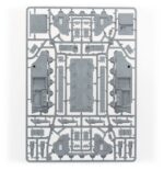 LEGIONES ASTARTES: COMBAT FORCE WARHAMMER THE HORUS HERESY. Las fuerzas de las Legiones Astartes se forman alrededor de un núcleo de infantería de élite. Equipados con servoarmaduras y armas que pueden acabar con cualquier enemigo, golpean con una fuerza implacable. Con el apoyo de poderosos Dreadnoughts y otros ingenios de guerra, hay pocas cosas a las que no puedan hacer frente. Si quieres reclamar la galaxia en nombre del Emperador (o acabar con él en nombre de Horus), esta caja es perfecta para empezar o ampliar una colección de Legiones Astartes de forma más económica que comprando los kits por separado. Incluye dos escuadras de Legionaries ataviados con avanzadas servoarmaduras MkVI: una Tactical Squad armada con bolters, y una Heavy Support Squad armada con missile launchers o heavy bolters. Cualquiera de las dos unidades puede embarcarse en el Deimos pattern Rhino para desplegar con rapidez. La fuerza la completa un enorme Leviathan Dreadnought equipado con devastadoras armas a distancia.