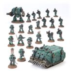 LEGIONES ASTARTES: COMBAT FORCE WARHAMMER THE HORUS HERESY. Las fuerzas de las Legiones Astartes se forman alrededor de un núcleo de infantería de élite. Equipados con servoarmaduras y armas que pueden acabar con cualquier enemigo, golpean con una fuerza implacable. Con el apoyo de poderosos Dreadnoughts y otros ingenios de guerra, hay pocas cosas a las que no puedan hacer frente. Si quieres reclamar la galaxia en nombre del Emperador (o acabar con él en nombre de Horus), esta caja es perfecta para empezar o ampliar una colección de Legiones Astartes de forma más económica que comprando los kits por separado. Incluye dos escuadras de Legionaries ataviados con avanzadas servoarmaduras MkVI: una Tactical Squad armada con bolters, y una Heavy Support Squad armada con missile launchers o heavy bolters. Cualquiera de las dos unidades puede embarcarse en el Deimos pattern Rhino para desplegar con rapidez. La fuerza la completa un enorme Leviathan Dreadnought equipado con devastadoras armas a distancia.