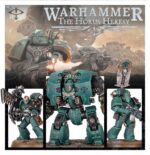 LEGIONES ASTARTES: COMBAT FORCE WARHAMMER THE HORUS HERESY. Las fuerzas de las Legiones Astartes se forman alrededor de un núcleo de infantería de élite. Equipados con servoarmaduras y armas que pueden acabar con cualquier enemigo, golpean con una fuerza implacable. Con el apoyo de poderosos Dreadnoughts y otros ingenios de guerra, hay pocas cosas a las que no puedan hacer frente. Si quieres reclamar la galaxia en nombre del Emperador (o acabar con él en nombre de Horus), esta caja es perfecta para empezar o ampliar una colección de Legiones Astartes de forma más económica que comprando los kits por separado. Incluye dos escuadras de Legionaries ataviados con avanzadas servoarmaduras MkVI: una Tactical Squad armada con bolters, y una Heavy Support Squad armada con missile launchers o heavy bolters. Cualquiera de las dos unidades puede embarcarse en el Deimos pattern Rhino para desplegar con rapidez. La fuerza la completa un enorme Leviathan Dreadnought equipado con devastadoras armas a distancia.