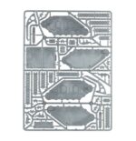 SOLAR AUXILIA: COMBAT FORCE WARHAMMER THE HORUS HERESY. La Solar Auxilia es una fuerza de combate de élite que confía en su superioridad numérica, tanto de infantería como de blindados pesados, para desgastar y eliminar a sus enemigos. Su equipo y accesorios están diseñados para luchar tanto en el vacío del espacio como en superficies planetarias, completamente sellados para protegerse del entorno, por hostil que sea. Si quieres mantener la línea para proteger al Emperador o unirte a la marcha para derrocarlo, esta caja es perfecta para empezar o ampliar una colección de la Solar Auxilia de forma más económica que comprando los kits por separado. Dentro encontrarás una Lasrifle Section, excelente para mantener objetivos y controlar el campo de batalla. Una Tactical Command Section los dirige en la batalla mientras los veloces Hermes Sentinels flanquean al enemigo. Un formidable Leman Russ Strike Tank proporciona fuego pesado de apoyo, forzando a tus enemigos a mantener la cabeza agachada con sus continuas andanadas.