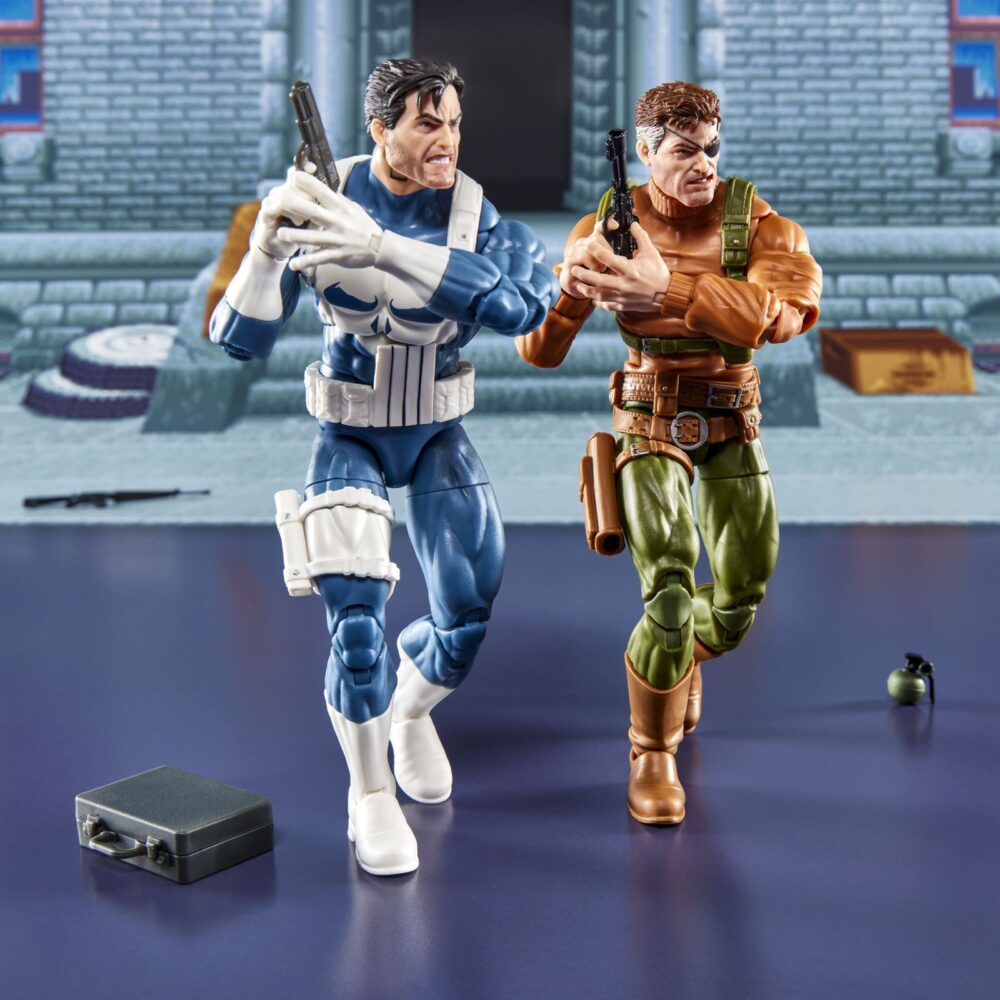 Punisher y nick fury the punisher gamerverse marvel legends series. Hasbro suma a la colección marvel legends series este pack de dos figuras articuladas de punisher y nick fury, tal y como aparecen en el clásico videojuego "the punisher". Cada figura mide aproximadamente 15 cm y está fabricada en abs de alta calidad, con múltiples puntos de articulación para recrear poses dinámicas. Incluye: 1x cabeza alternativa de punisher y 4x manos intercambiables para cada uno de los personajes, 1x bate, 1x maletín con dinero, 1x granada, 6x armas de fuego variadas y 1 x efecto de explosión. Se presenta en una caja ilustrada de edición especial. Unidades limitadas.
