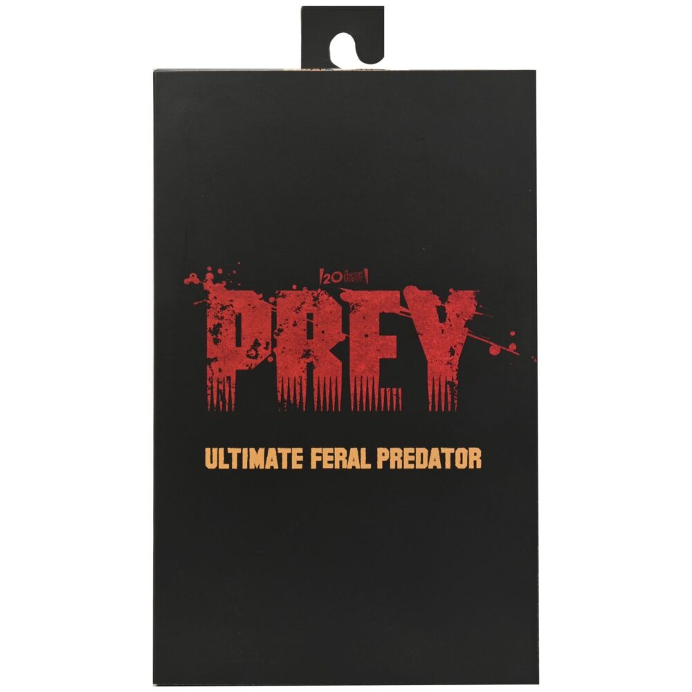 Ultimate feral predator prey. Neca vuelve a presentar la figura ultimate del predator que aparece en la película "prey", ambientada hace 300 años. Este depredador alienígena altamente evolucionado mide más de 20 cm de alto y reproduce con precisión su aspecto en la película. Incluye 1x máscara, 1x arpón, 2x lanzas (cerrada y desplegada), 2x escudos (abierto y plegado), 2x mandíbulas, armas adicionales y 7x manos intercambiables. Se entrega en una caja con solapa frontal apta para exhibición.