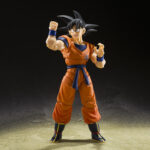 SON GOKU AND SON GOHAN KID & KINTOUN DRAGON BALL Z SH FIGUARTS. Este set te trae a Son Goku tal como aparece en la saga Saiyan , con su icónico Kame-Sen-ryu gi . Junto a él, vienen Son Gohan y la querida Nube de Nimbus , lo que convierte a este trío en un imprescindible. Con una amplia gama de partes faciales intercambiables, puedes recrear innumerables momentos memorables del anime, desde la dinámica escena de apertura hasta muchos de sus momentos más llamativos.