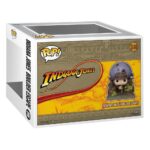 INDIANA JONES (BOULDER ESCAPE) FUNKO POP. Figura de vinilo de la línea 'POP!', tamaño aprox. 9 cm. Funko nos trae la colección Indiana Jones, basada en la saga de películas concebida por George Lucas, producidas por Paramount Pictures e interpretadas por Harrison Ford. Las películas están protagonizadas por un profesor de arqueología y aventurero que intenta localizar reliquias de gran relevancia histórica en colaboración con el gobierno estadounidense, para salvarlos de las manos de otros gobiernos y malhechores y que no los utilicen para fines bélicos.  Esta pieza captura el emocionante instante de la película "Indiana Jones: En Busca del Arca Perdida" cuando nuestro intrépido héroe escapa de un enorme rodillo de roca, en una escena que se ha grabado en la memoria colectiva.