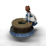 BELLE DISNEY ESTATUA ANIME PRINCESS. Fabricada en PVC de alta calidad y meticulosamente pintada a mano, esta pieza coleccionable destaca su belleza e independencia con exquisitos detalles.