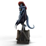DÉMONA GARGOYLES ART SCALE 1/10. Del clásico de culto Gárgolas, Demona cobra vida en esta estatua de Iron Studios Art Scale 1/10. Con una escultura dinámica y detalles fieles, esta pieza captura la esencia feroz del personaje icónico.