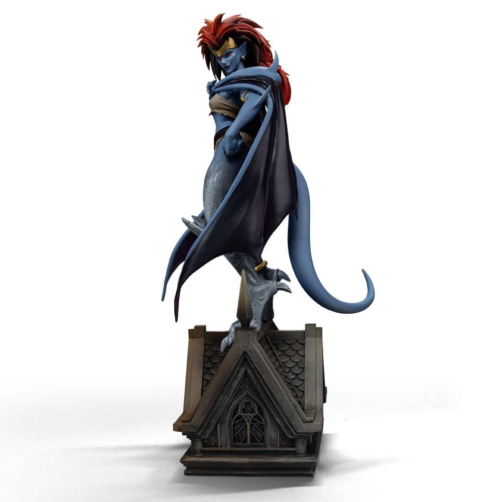DÉMONA GARGOYLES ART SCALE 1/10. Del clásico de culto Gárgolas, Demona cobra vida en esta estatua de Iron Studios Art Scale 1/10. Con una escultura dinámica y detalles fieles, esta pieza captura la esencia feroz del personaje icónico.