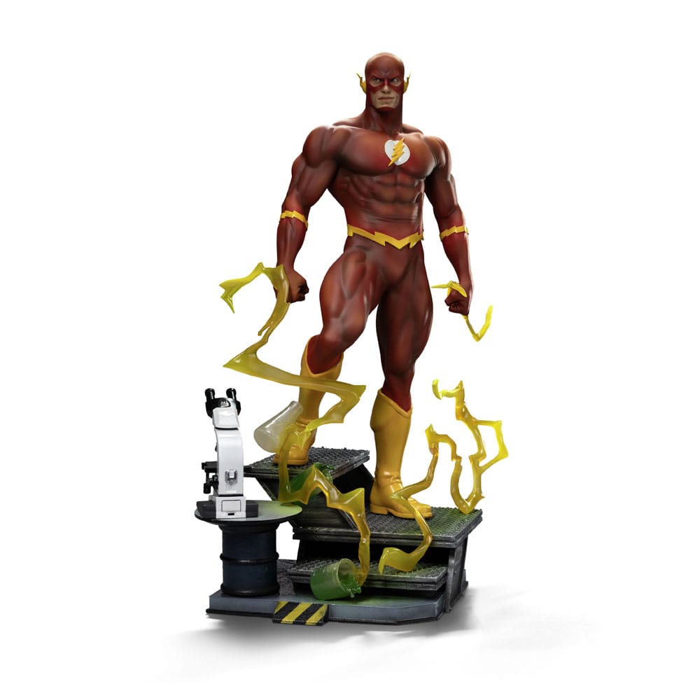 FLASH DC COMICS LEGACY 1/4. Esta detallada estatua de «Flash» está fabricada en polystone de alta calidad a escala 1/4 e incluye una elaborada base y piezas intercambiables en una caja impresa. Celebra la fuerza de la velocidad con esta estatua Legacy Replica a escala 1/4 de Flash de Iron Studios. Con una pose llamativa y un detalle increíble, esta pieza de colección es un elemento central para cualquier fan de DC.