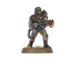 ASTRA MILITARUM: CADIAN SHOCK TROOPS WARHAMMER 40,000. Soldados natos, las Tropas de Choque de Cadia están entrenadas para el servicio militar desde el momento en que pueden empuñar un rifle. Largos años de rigurosos ejercicios de tiro los han convertido en expertos tiradores, hábiles tanto en la defensa como en el ataque. Muchos consideran que las Tropas de Choque de Cadia son los soldados imperiales ideales, inspirando a innumerables regimientos. Con este kit de plástico multicomponente puedes montar 10 Tropas de Choque de Cadia, el núcleo de muchos regimientos del Astra Militarum. Cada Soldado de Choque está armado con granadas de fragmentación y un rifle láser, dirigido por un Sargento armado con un rifle automático alimentado por tambor o una espada sierra con una pistola láser o bólter. El kit también incluye una variedad de armas especiales para equipar a tus Soldados de Choque: un lanzallamas, un lanzagranadas, una pistola de fusión y una pistola de plasma, así como un vocotransmisor para las comunicaciones en el campo de batalla. También encontrarás un montón de opciones estéticas para garantizar que no haya dos escuadras de Tropas de Choque iguales, incluidas variantes de poses, más de 20 cabezas diferentes, sacos de arena, cuchillos de combate, una pala, un casco de repuesto y muchos sacos de dormir. Este kit consta de 131 piezas de plástico y se suministra con 10 peanas redondas Citadel de 25 mm. También incluye una hoja de calcomanías de infantería del Astra Militarum, con 597 calcomanías con números, marcas de escuadra y heráldica del regimiento de Cadia. Estas miniaturas se suministran sin pintar y requieren montaje; recomendamos usar pegamento para plástico Citadel y pinturas Citadel Colour.