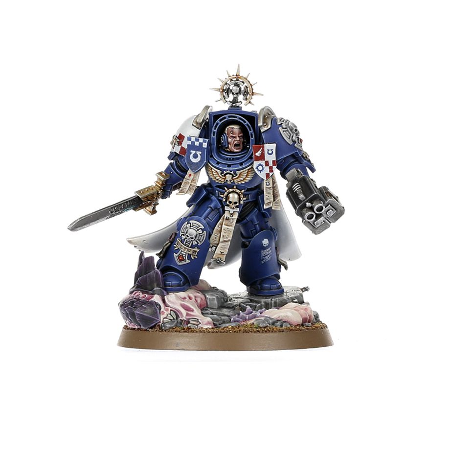 WARHAMMER 40,000: CAJA DE INICIO (ESPAÑOL) Warhammer 40,000: caja de inicio (español). En el despiadado universo del lejano futuro solo hay guerra. En los dispersos mundos del imperium de la humanidad, en la galaxia asediada por tormentas disformes y conflicto sin fin, los ejércitos de la humanidad luchan por sobrevivir. El imperium está al borde de la aniquilación tras la aparición de las flotas colmena tiránidas procedentes del frío vacío interestelar. Los marines espaciales son la última línea de defensa entre esta voraz amenaza alienígena y los atribulados mundos del reino imperial. Sumérgete en el 41. º milenio con la caja de inicio definitiva de warhammer 40,000, la cual te trae una experiencia introductoria completa con un montón de miniaturas, un campo de batalla sobre el que luchar, manuales de instrucciones y todos los dados que necesitas para jugar tus primeras partidas. Elige entre los superhumanos marines espaciales o los enjambres tiránidos, pásale la vara de mando del otro ejército a un colega o familiar y combate durante horas de apasionante entretenimiento. No hay mejor manera de dar tus primeros pasos en el fascinante mundo de warhammer 40,000. Esta caja es además también ideal para expandir tus colecciones ya existentes.