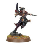 NIGHTHAUNT DICE WARHAMMER AGE OF SIGMAR. Maleneth Filobrujo fue entrenada como asesina por las Hijas de Khaine, aunque ahora trabaja como agente de la Orden de Azyr. Acompaña al legendario héroe duardin, Gotrek Gurnisson, en su viaje por los Reinos Mortales. Con este kit multicomponente de plástico puedes montar a Maleneth Filobrujo, una asesina letal que podrás usar en tus partidas de Warhammer Age of Sigmar. Si has leído Gitslayer, Soulslayer y Ghoulslayer, sabrás que, como experta con la daga, se ha ganado a pulso esa fama de letal. Lleva a Maleneth al tablero, donde podrá seguir acabando con decenas de enemigos y escribir su propia saga. El kit contiene 10 piezas de plástico y 1 peana redonda Citadel de 32 mm. La miniatura se proporciona sin montar ni pintar. Recomendamos usar pegamento para plástico Citadel y pinturas Citadel Colour.