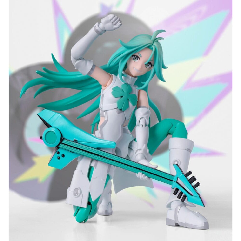 Lucky cyan to be hero x sh figuarts.  en el universo extravagante y futurista de to be hero x, lucky cyan encarna a una heroína pop con aires de guerrera e ídolo virtual. Con su estilo deslumbrante y su energía desbordante, combina actuaciones musicales y enfrentamientos dinámicos en una serie que mezcla humor, acción y estética cyber-pop. La figura la muestra en plena acción, con la guitarra en la mano, lista para lanzar un ataque o un solo devastador. Su expresión decidida, su postura abierta y su brazo extendido reflejan a la perfección su papel de protagonista segura de sí misma, tan carismática como combativa. Su diseño es fiel a la obra: larga melena turquesa en movimiento, traje blanco realzado con toques de verde menta, guantes sin dedos y botas altas a juego. La guitarra futurista que sostiene está esculpida con precisión, con detalles estilizados que acentúan su aspecto electro-pop. Cada elemento visual está pensado para resaltar su identidad sonora y visual. Con una altura de unos 15 cm, esta figura de pvc forma parte de la gama s. H. Figuarts de bandai. Las articulaciones integradas permiten numerosas poses expresivas, mientras que el acabado nítido garantiza una gran legibilidad de los detalles. Perfecta para los fans de los personajes enérgicos y los diseños modernos.