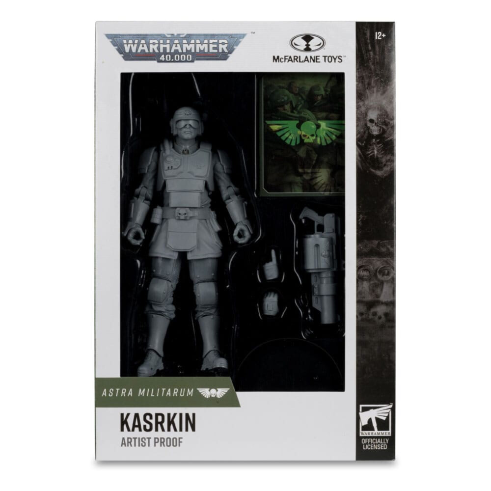 KASRKIN (ASTRA MILITARUM) ARTIST PROOF WARHAMMER 40,000. Figura articulada del juego de guerra "Warhammer 40,000", tamaño aprox. 18 cm. Viene en una caja con ventana. Entre los regimientos históricos de Cadia, los Kasrkin son elogiados como la élite de la élite. A estos agentes especiales se les confía armamento más potente, como pistolas de alta potencia, y están equipados con una armadura de caparazón más gruesa que sus compañeros. Los Kasrkin son disparos incomparables y asesinos probados en batalla: disciplinados y profesionales, son iguales o superiores a cualquier guerrero sin aumento del Imperio.