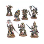 KILL TEAM: CAJA DE INICIO (ESPAÑOL). En el despiadado universo del lejano futuro, los proyectiles explosivos silban en el aire, las espadas sierra se revolucionan ávidas de sangre y los pies blindados golpean contra un suelo accidentado. Aquí y ahora, la batalla depende de la temeridad de un simple puñado de guerreros. ¿Tienes lo que se necesita para comandarlos y llevarlos a la victoria? Kill Team es un juego de mesa lleno de acción con intensas escaramuzas ambientadas en el 41.º Milenio, el telón de fondo de Warhammer 40,000. Esta caja de inicio contiene todo lo que dos jugadores necesitan para dar sus primeros pasos en Kill Team. Contiene dos comandos completos: los sobrehumanos Marines Espaciales de los Ángeles de la Muerte y sus corruptos homólogos, los infectos Marines de Plaga de la Guardia de la Muerte. Además, contiene todas las demás herramientas y accesorios que necesitas y una serie de escenarios introductorios para que te familiarices con los conceptos básicos de las batallas tácticas ultrarrápidas. También trae tres láminas de terreno fabricadas en madera FDM con ilustraciones impresas: solo hay que encajarlas, sin necesidad de pegamento ni pintura, y se desmontan de nuevo fácilmente para guardarlas. Toda la caja se ha diseñado para montarse y estar lista para jugar en tan solo 30 minutos.