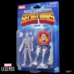 ICEMAN SECRET WARS MARVEL LEGENDS SERIES. Hasbro presenta dentro de la colección Marvel Legends Series esta figura retro del mutante Iceman (conocido como el Hombre de Hielo en España), basada en su aparición en la saga de cómics "Secret Wars" de Marvel. Mide aproximadamente 15 cm. y sus articulaciones permiten recrear poses dinámicas para su exhibición. Incluye 1x cabeza adicional, 1x par de manos alternativas, 2x efectos de ataque gélido, 1x tobogán de hielo, 1x bola de nieve y 1x escudo como el de las figuras de los años 80. En este caso, la lámina lenticular del escudo cambia entre la cara del Hombre de Hielo y su alter ego Bobby Drake. Se presenta en blíster estilo retro con ilustraciones inspiradas en los cómics.  UNIDADES LIMITADAS.