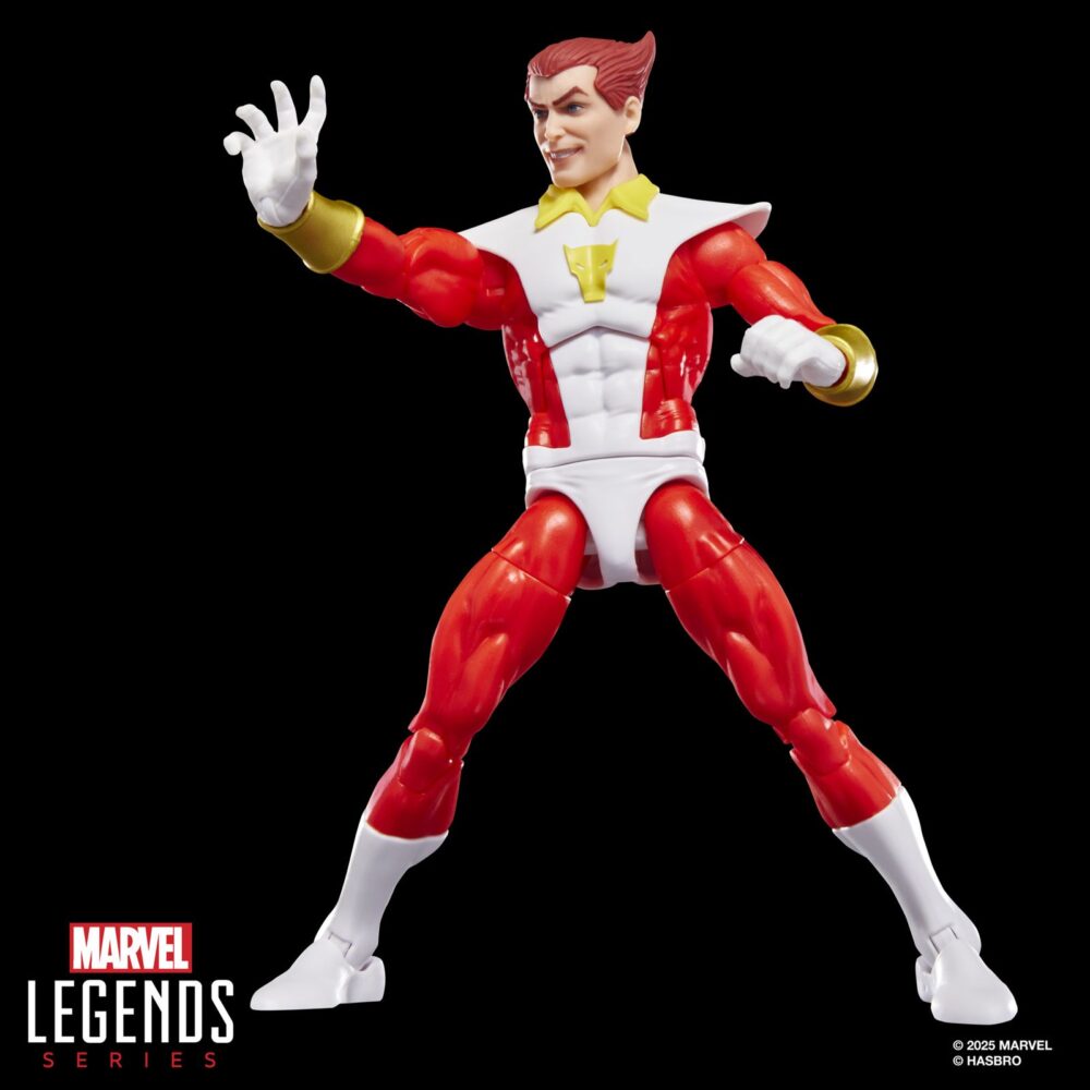 Starfox & champion of the universe marvel legends series. Hasbro suma a la colección marvel legends series este pack de dos figuras articuladas de starfox (también conocido como eros) y de champion of the universe (campeón del universo en españa), inspirados en su apariencia en los cómics de "marvel". Miden 15 cm, cuentan con más de 20 puntos de articulación y un detallado diseño premium fiel a los personajes. El set incluye como accesorios 2x manos alternativas para starfox y otras 2x manos adicionales para champion of the universe. Se presentan en una caja con ventana ideal para exhibición. Unidades limitadas.