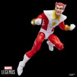 STARFOX & CHAMPION OF THE UNIVERSE MARVEL LEGENDS SERIES. Hasbro suma a la colección Marvel Legends Series este pack de dos figuras articuladas de Starfox (también conocido como Eros) y de Champion of the Universe (Campeón del Universo en España), inspirados en su apariencia en los cómics de "Marvel". Miden 15 cm, cuentan con más de 20 puntos de articulación y un detallado diseño premium fiel a los personajes. El set incluye como accesorios 2x manos alternativas para Starfox y otras 2x manos adicionales para Champion of the Universe. Se presentan en una caja con ventana ideal para exhibición. UNIDADES LIMITADAS.