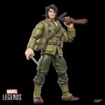 WOLVERINE WWII LOGAN X-MEN MARVEL LEGENDS SERIES (EXECUTIONER BAF). Hasbro añade a su colección Marvel Legends Series la figura de Wolverine (Lobezno en España) inspirada en su aspecto como Logan cuando combatió durante la Segunda Guerra Mundial en los cómics de Marvel. Esta figura articulada mide 15 cm y cuenta con un esculpido de alta calidad y más de 20 puntos de articulación para recrear poses dinámicas. Incluye 2x manos con garras, 1x mano adicional, 1x cabeza alternativa, 1x cuchillo, 1x bolso y 1x arma. Se presenta en una caja con ventana. UNIDADES LIMITADAS.