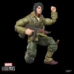 WOLVERINE WWII LOGAN X-MEN MARVEL LEGENDS SERIES (EXECUTIONER BAF). Hasbro añade a su colección Marvel Legends Series la figura de Wolverine (Lobezno en España) inspirada en su aspecto como Logan cuando combatió durante la Segunda Guerra Mundial en los cómics de Marvel. Esta figura articulada mide 15 cm y cuenta con un esculpido de alta calidad y más de 20 puntos de articulación para recrear poses dinámicas. Incluye 2x manos con garras, 1x mano adicional, 1x cabeza alternativa, 1x cuchillo, 1x bolso y 1x arma. Se presenta en una caja con ventana. UNIDADES LIMITADAS.