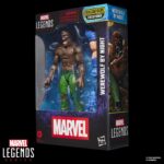 WEREWOLF BY NIGHT MARVEL LEGENDS SERIES (EXECUTIONER BAF). Hasbro lanza dentro de su colección Marvel Legends Series la figura de Jack Russell transformado en hombre lobo al exponerse a la luna llena como ocurre en los comics de Marvel. Esta figura articulada de 15 cm está acompañada por 1x brazo izquierdo y 1x mano alternativa de una figura adicional. Colecciona el resto de personajes de esta serie para conseguir todas las piezas necesarias para montar la figura de Executioner. Todo se presenta en una caja con ventana.  UNIDADES LIMITADAS.