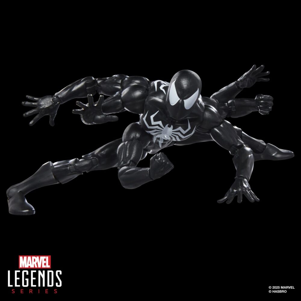 Dark avengers spider-man marvel legends series (executioner baf). Hasbro lanza dentro de la colección marvel legends series la figura de ai apaec como el spider-man que forma parte de los "dark avengers" ("vengadores oscuros" en españa) de marvel comics. Mide 15 cm y cuenta de más de 20 puntos de articulación con sus característicos 6 brazos, lo que permite crear poses dinámicas. Incluye 1x cabeza alternativa y 1x par de manos, además de 1x pierna de una figura adicional. Colecciona el resto de personajes de esta serie para conseguir todas las piezas necesarias para montar la figura de executioner. Todo se presenta en una caja con ventana. Unidades limitadas.