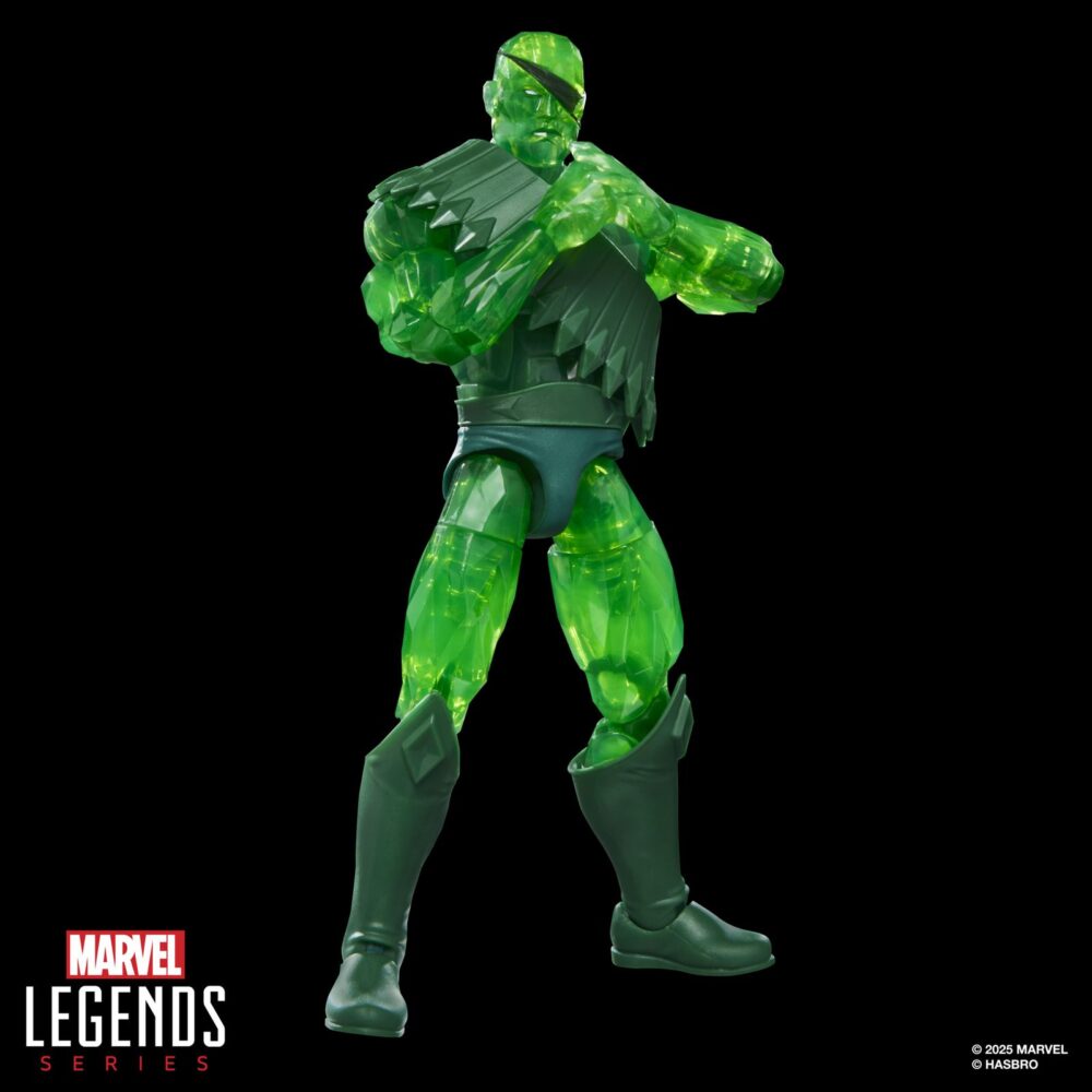 Warbow saga of crystar marvel legends series (executioner baf). Hasbro añade a su línea marvel legends series la figura del guerrero warbow, inspirada en su aparición en los comics "saga of crystar" de marvel. Esta figura articulada de 15 cm reproduce con precisión los rasgos del personaje y viene acompañada de 2x manos intercambiables y 1x ballesta, además de 1x brazo y 1x mano derecha de una figura adicional. Colecciona el resto de personajes de esta serie para conseguir todas las piezas necesarias para montar la figura de executioner. Todo se presenta en una caja con ventana. Unidades limitadas.