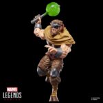 MEDUSA & GORGON INHUMANS MARVEL LEGENDS SERIES. Hasbro suma a la colección Marvel Legends Series este pack de dos figuras articuladas de Medusa y Gorgon, dos de los Inhumanos más famosos de los comics de Marvel. Cada figura mide aproximadamente 15 cm y cuenta con un acabado premium que reproduce con gran detalle el estilo clásico de los cómics. El pack incluye como accesorios 2x manos alternativas y 1x placa facial intercambiable para la figura de Medusa, además de 1x par de manos y 1x maza para la de Gorgon. Cada figura cuenta con más de 20 puntos de articulación, lo que permite recrear diversas poses dinámicas. Se presenta en una caja ilustrada de edición especial. UNIDADES LIMITADAS.
