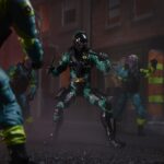 NIGHT-VIPER G.I. JOE CLASSIFIED SERIES. Hasbro presenta dentro de su línea G.I. Joe Classified Series la figura nº 187 correspondiente a Night-Viper, el soldado de operaciones nocturnas de Cobra. Esta figura a escala de 15 cm mantiene la esencia del diseño clásico con un aspecto renovado y realista. Incluye 1x casco cpm visor nocturno, 1x mochila, 2x cuchillos, 1x pistola y 1x rifle con mirilla. Sus múltiples puntos de articulación permiten recrear combates y escenas tácticas. Se presenta en una caja ilustrada con ventana. UNIDADES LIMITADAS.