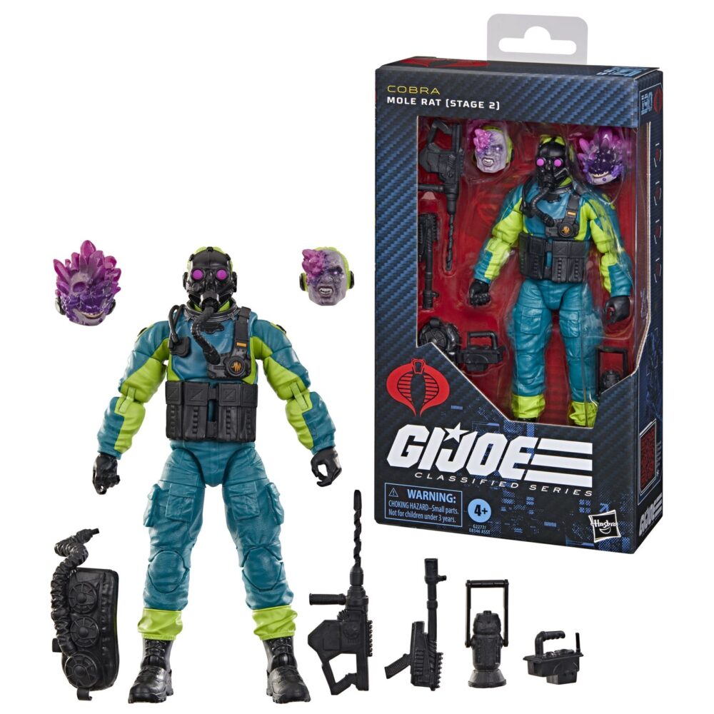 MOLE RAT STAGE 2 G.I. JOE CLASSIFIED SERIES. Hasbro lanza dentro de la línea G.I. Joe Classified Series la figura nº 190 correspondiente a un Mole Rat (técnico de minería Cobra) infectado en Fase 2 por energón oscuro. Con una altura de 15 cm, esta figura muestra detalles realistas. Incluye 1x mochila, 1x escáner, 1x contenedor de energón oscuro, 2x cabezas alternativas con distintos niveles de mutación, 1x taladro con broca y 1x acople para convertir el taladro en rifle. Gracias a sus articulaciones, puede colocarse en múltiples posiciones. Se presenta en una caja con ventana. UNIDADES LIMITADAS.