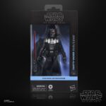 DARTH VADER DUEL’S END BLACK SERIES STAR WARS. Hasbro presenta dentro de su línea The Black Series la figura premium de Darth Vader inspirada en el duelo que mantiene con Obi-Wan Kenobi en la serie de Disney+ "Star Wars: Obi-Wan Kenobi". Esta figura de 15 cm reproduce con gran fidelidad el diseño del personaje con múltiples puntos de articulación. Incluye 1x sable de luz rojo y una capa de tela que permite recrear diversas poses dinámicas. Se presenta en una caja con ventana ilustrada. UNIDADES LIMITADAS.