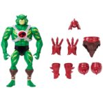 BATTLE CAT MASTERS DEL UNIVERSO X THUNDERCATS ORIGINS. Después de la destrucción de Thundera, Battle Cat-Man se estrelló en Third Eternia y ahora protege con orgullo su mundo adoptivo. Masters of the Universe y ThunderCats, dos icónicas marcas de figuras de acción de los 80, se unen para dar vida a una emocionante y nostálgica colaboración. Los personajes clave de ThunderCats se reinterpretan al estilo eterniano, y los de Masters of the Universe se interpretan al estilo de ThunderCats. Estos juguetes MOTU Origins, a escala de 14 cm, cuentan con 16 puntos de articulación y detalles de lujo con armadura, accesorios y partes modulares. Incluye un minicómic crossover para contextualizar la historia. Estos juguetes son imprescindibles para los fans nostálgicos de ThunderCats y MOTU. Cada figura se vende por separado y está sujeta a disponibilidad. Los colores y la decoración pueden variar.