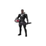 BLACK MANTA (AQUAMAN AND THE LOST KINGDOM) DC COMICS MAFEX. Black Manta, una presencia temible en el universo de Aquaman, es uno de los villanos más implacables de DC Comics. Impulsado por la venganza y su brillantez táctica, es una amenaza constante para el rey de Atlantis. Medicom Toy le da vida en esta figura MAFEX altamente detallada y totalmente articulada, elegante, amenazante y lista para la batalla. Con una altura aproximada de 16 cm, esta figura captura el aspecto de Black Manta en Aquaman and the Lost Kingdom con una precisión asombrosa. Su futurista armadura negra presenta contornos afilados, acabados mixtos y una silueta poderosa. El icónico casco de ojos rojos es extraíble, revelando la intensa escultura facial que hay debajo, perfectamente modelada a partir de la representación cinematográfica del personaje. La figura incluye una amplia gama de accesorios: manos intercambiables, su característica arma de doble hoja, un arpón y un casco alternativo con efectos especiales. Gracias al sistema de articulación premium de MAFEX, puedes recrear intensas peleas submarinas o poses cinematográficas con facilidad. Tanto si eres un fan incondicional del DCEU como un coleccionista de figuras de alta gama, este Black Manta ofrece un impacto visual y una posabilidad de primer nivel. Es imprescindible en cualquier colección seria de DC: los villanos nunca habían tenido tan buen aspecto.